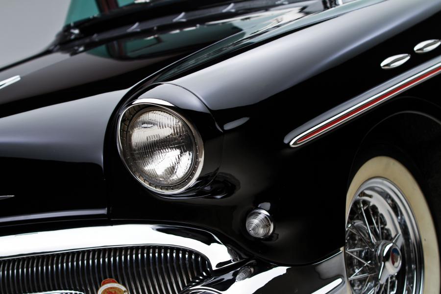  Buick Roadmaster Convertible 1957 года  (фото 19 из 41)